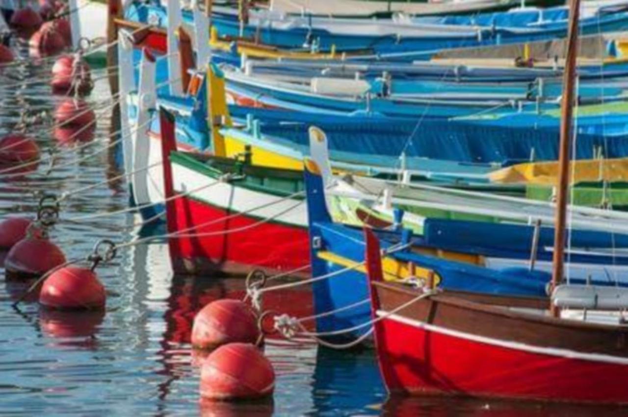 L'Odyssee Bleue Vue Mer Каси Екстериор снимка